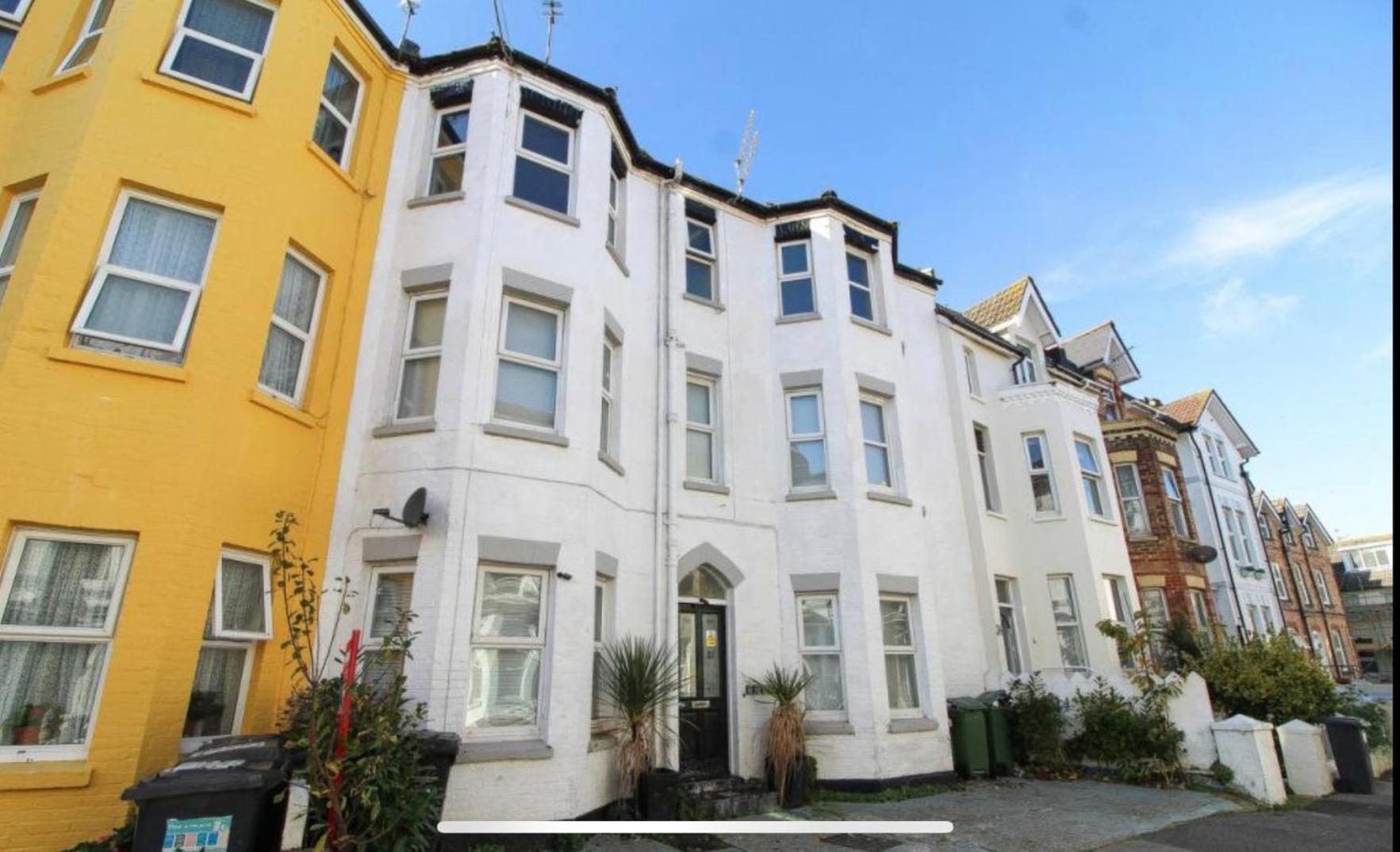 Modern Town Centre Flat - Free Shared Parking, King Size Bed, 5 Minutes Walk To Beach Bournemouth Exterior foto