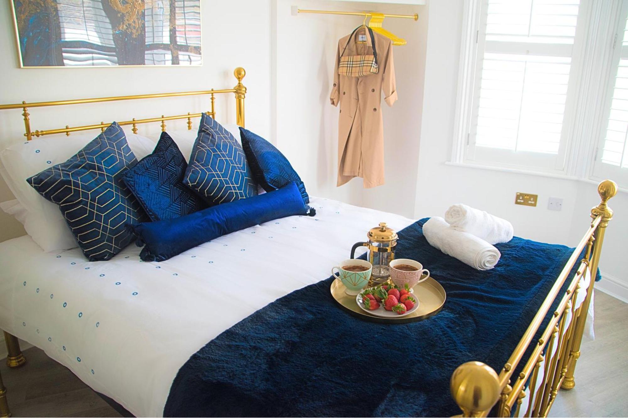 Modern Town Centre Flat - Free Shared Parking, King Size Bed, 5 Minutes Walk To Beach Bournemouth Exterior foto
